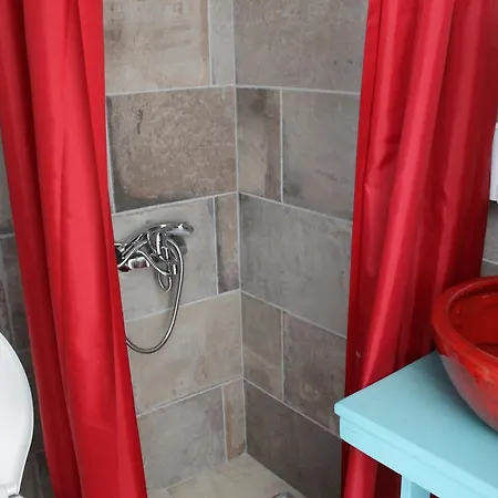 Agapi Konukevi 3* Ayvalı