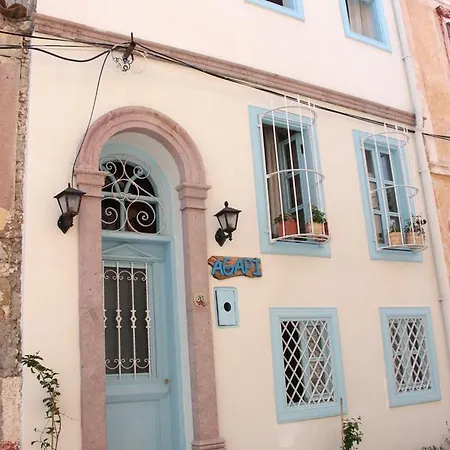 Bed & Breakfast Agapi Konukevi